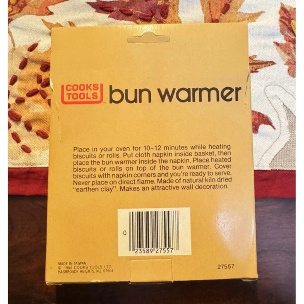 (2) Bun Warmers For Bisquits, Rolls or Croissants In Package Kiln Fired‎ Clay